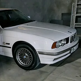 BMW E34 1990