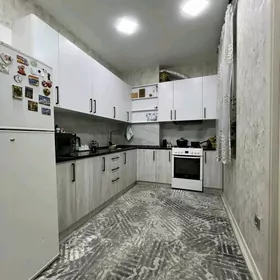 3 Комнаты высокие потолки 2 эт