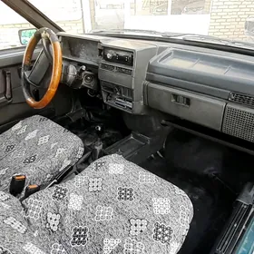 Lada VAZ-21099 2000