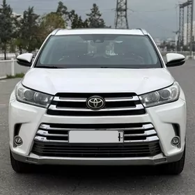 Toyota Highlander 2018