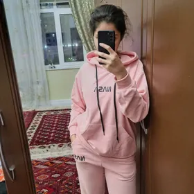 Üsti aşak sportiwka