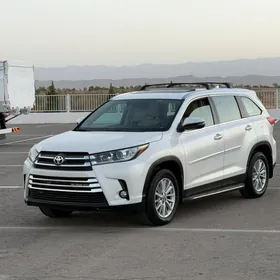 Toyota Highlander 2019