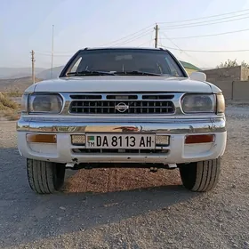 Nissan Pathfinder 1998