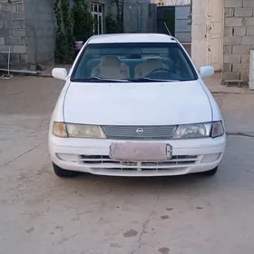 Nissan Datsun/Nissan Z-car 2000