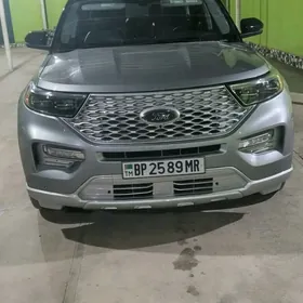 Ford Explorer 2022