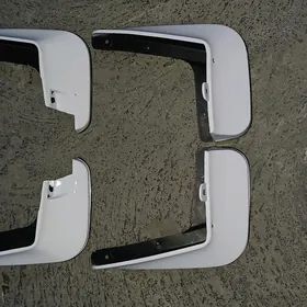 брызгавик Тойота