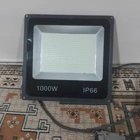 Projector Прожектор