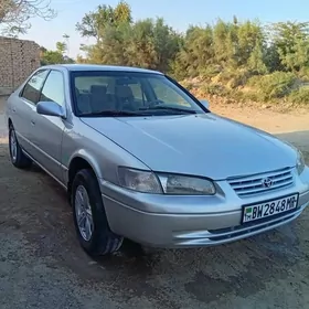 Toyota Camry 1999