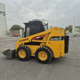JCB Pilingmaster 2013