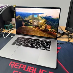 Macbook Pro 16/512
