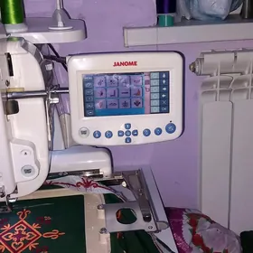 Janome MB4