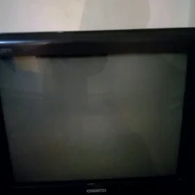 telewizor zapchas uchin