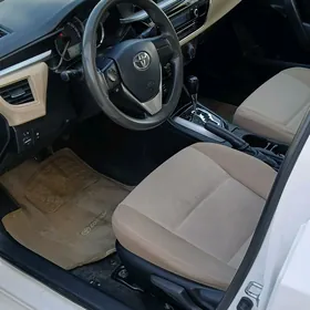 Toyota Corolla 2014