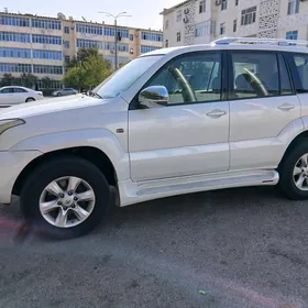 Toyota Land Cruiser Prado 2004