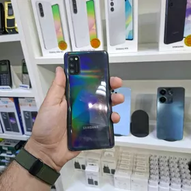 A41. 4/64GB