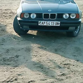 BMW 525 1992