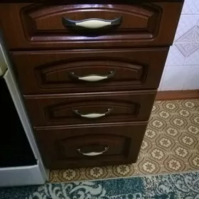 Kuhonny şkaf