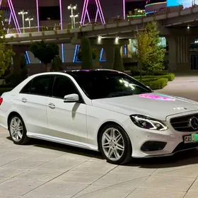 Mercedes-Benz E350 2013