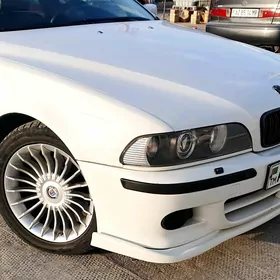 BMW 528 2000