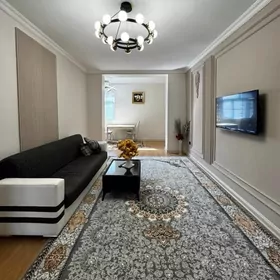 11 МКР 3 КОМНАТЫ С РЕМОНТОМ