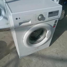 LG