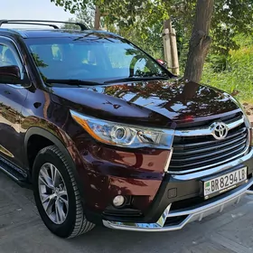 Toyota Highlander 2016