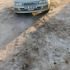 Toyota Carina 1992