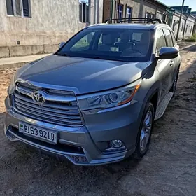 Toyota Highlander 2015