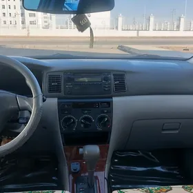 Toyota Corolla 2005