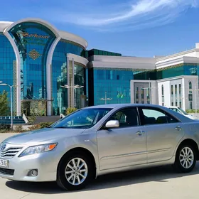 Toyota Camry 2010