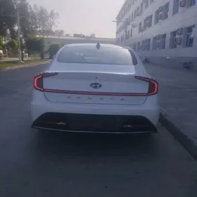 Hyundai Sonata 2020