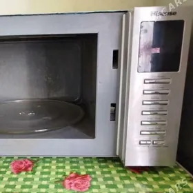 Satlyk, Mikrowlnowka, Hisense,