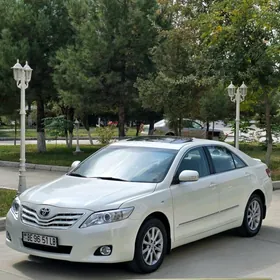 Toyota Camry 2010