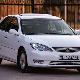 Toyota Camry 2005