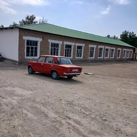 Lada 2104 1980