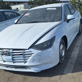 Hyundai Sonata 2021