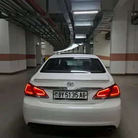 Toyota Avalon 2011