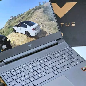 Hp Victus/R7-8845HS/32GB/RTX