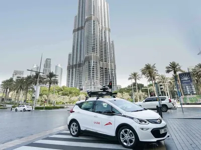 Dubaýda sürüjisiz ulaglar üçin 15 kilometrlik zolak peýda bolar
