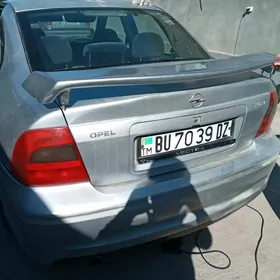 spoler wektra b