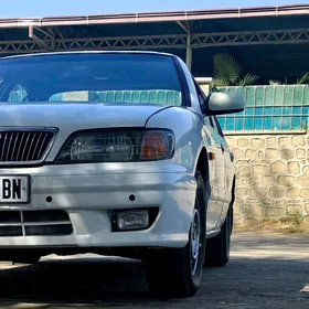 Nissan Maxima 1997