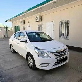 Nissan Sunny 2021