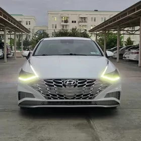 Hyundai Sonata 2021