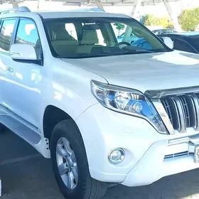 Toyota Land Cruiser Prado 2014