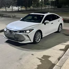 Toyota Avalon 2022