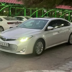 Toyota Avalon 2013