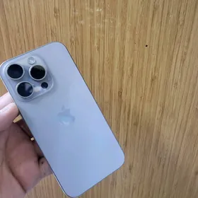 iPhone  15 pro 128 gb