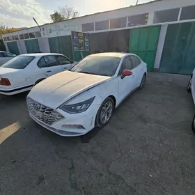 Hyundai Sonata 2021