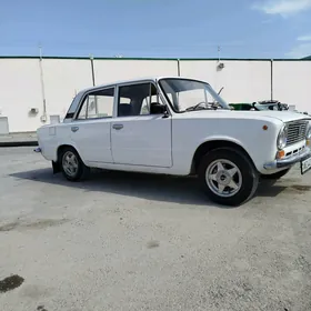 Lada 2104 1980