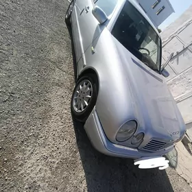 Mercedes-Benz C320 1997